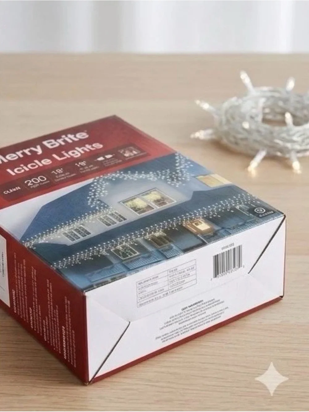 Clear Icicle Lights - 200 Count